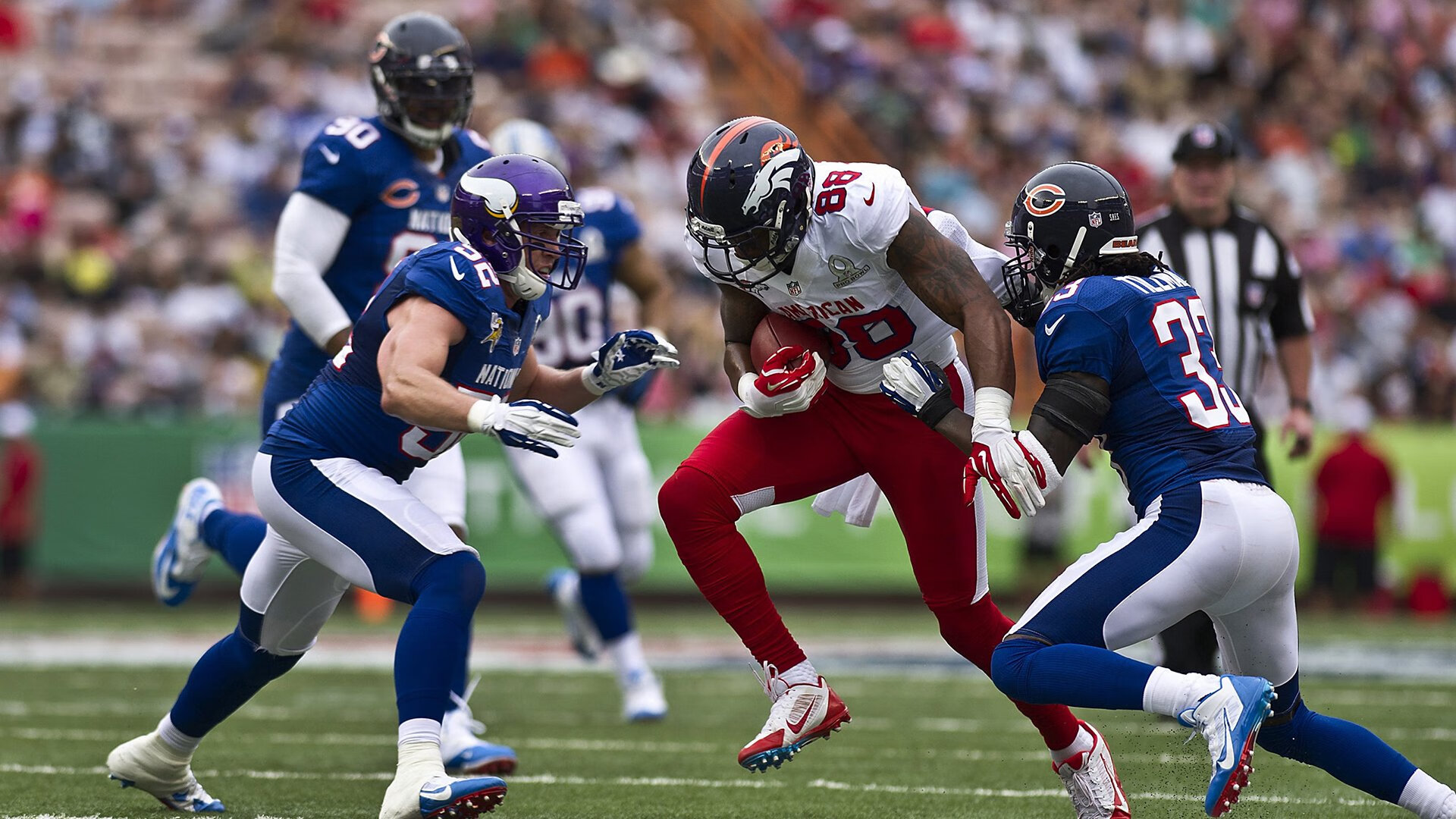 著名篮球专家评出今年联盟表现最抢眼的年轻球员，最年轻的篮球mvp